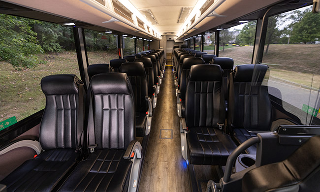 40 Passenger Luxury Bus
